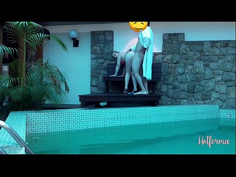 ❤️ A főnök meghívja a szobalányt a medencébe, de nem tud ellenállni egy forró Sex video at hu.porn-tub-sexer.ru ❌